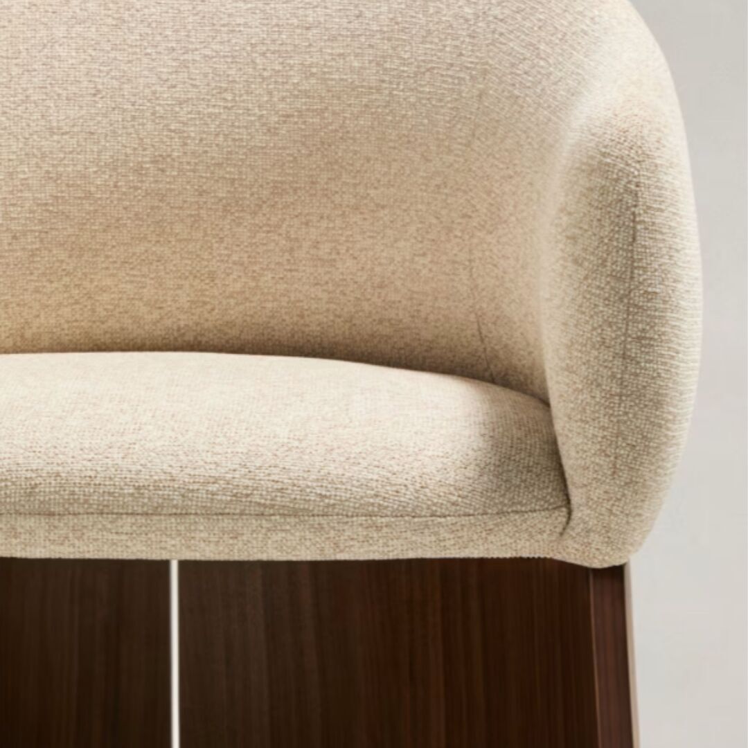 Kave_Home_Stuhl_Bosca_Beige_Nussbaum_Details