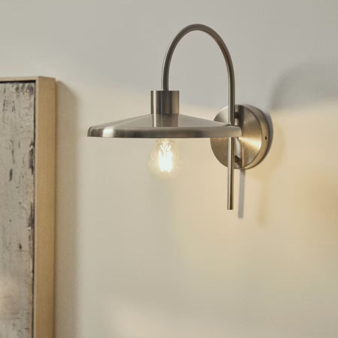 Kave_Home_Wandleuchte_Nuvira_Silber