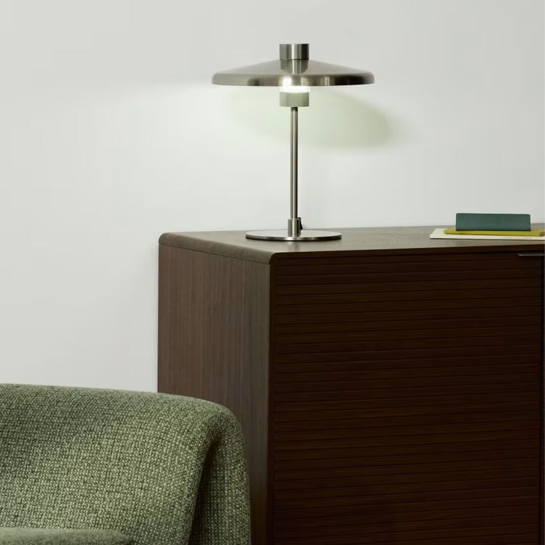 Kave_Home_Tischlampe_Nuvira_Silber