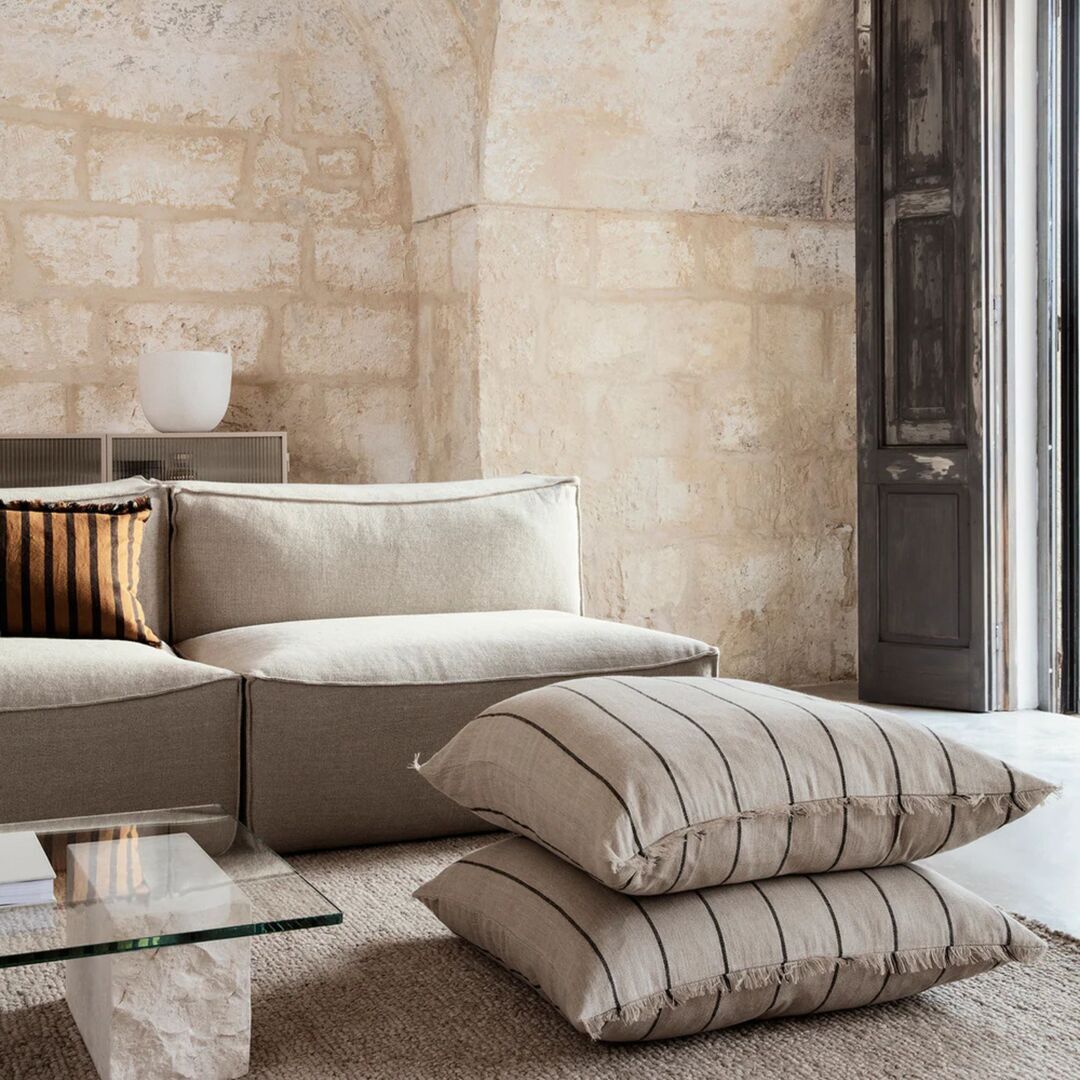 Ferm Living Calm Cushion Large B: 80 cm / H: 80 cm, Camel / Schwarz