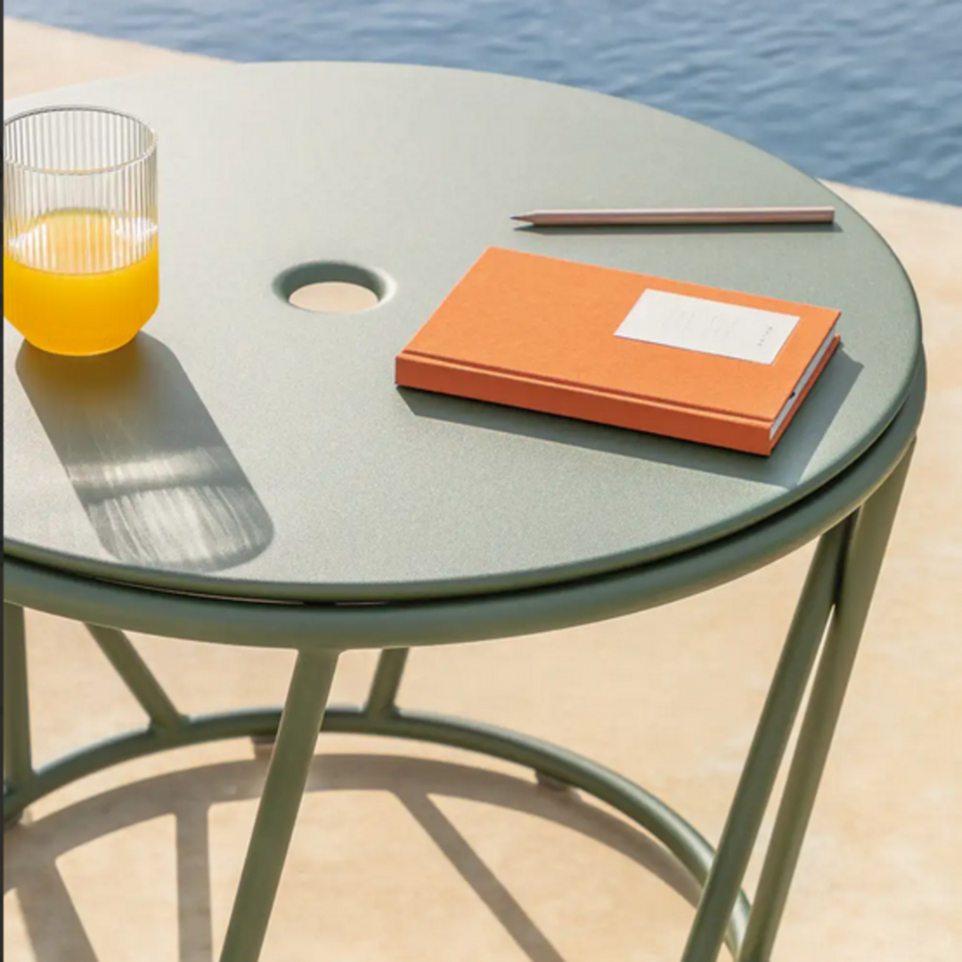 Fast_Wild_Outdoor_Beistelltisch