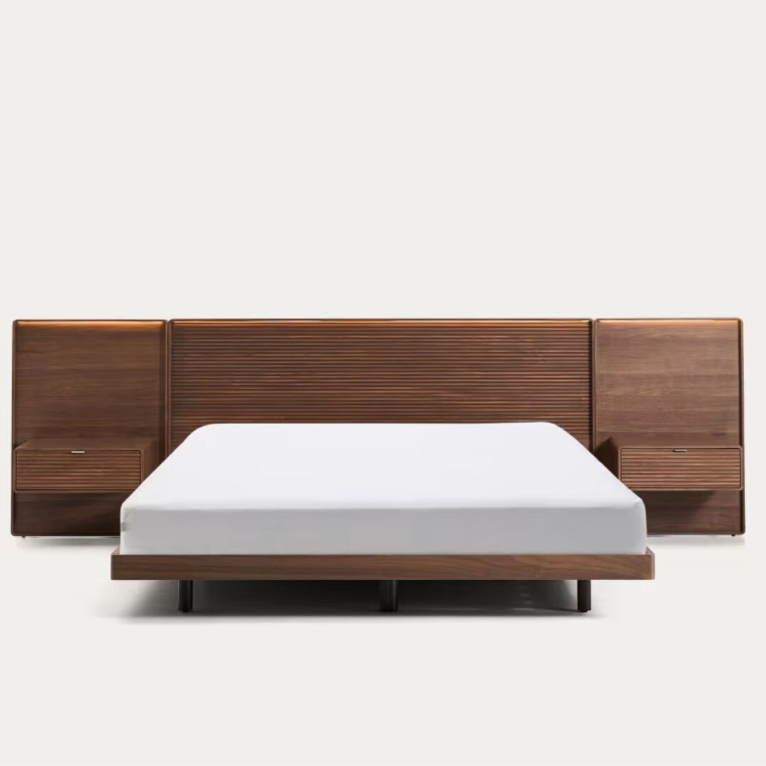 Kave_Home_Bett_Norlen_mit_zwei_Nachttischen_316_1