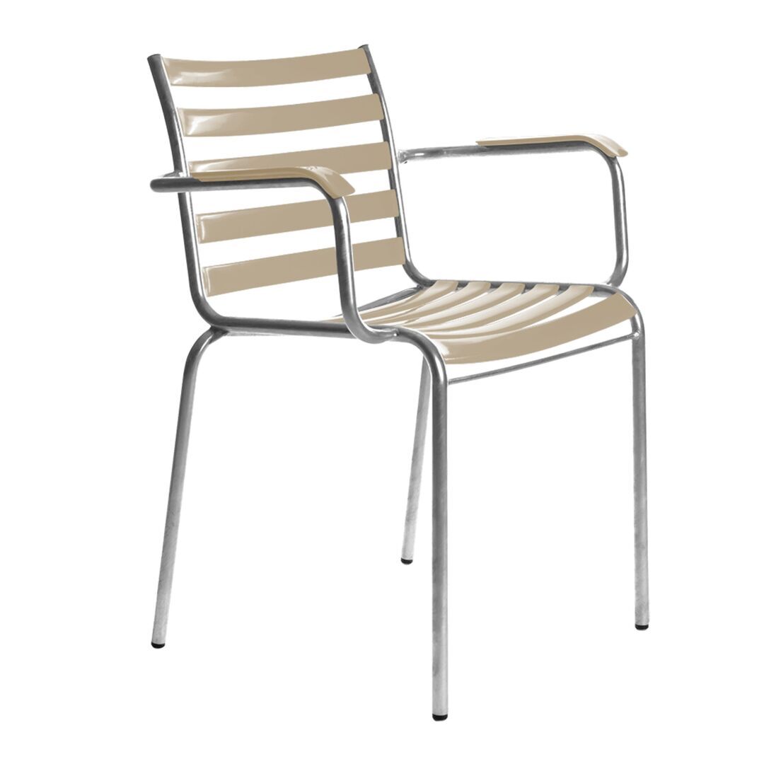 Manufakt Stuhlmodell 14/a mit Armlehnen von Bättig  Beige - NCS S 3010 - Y20R