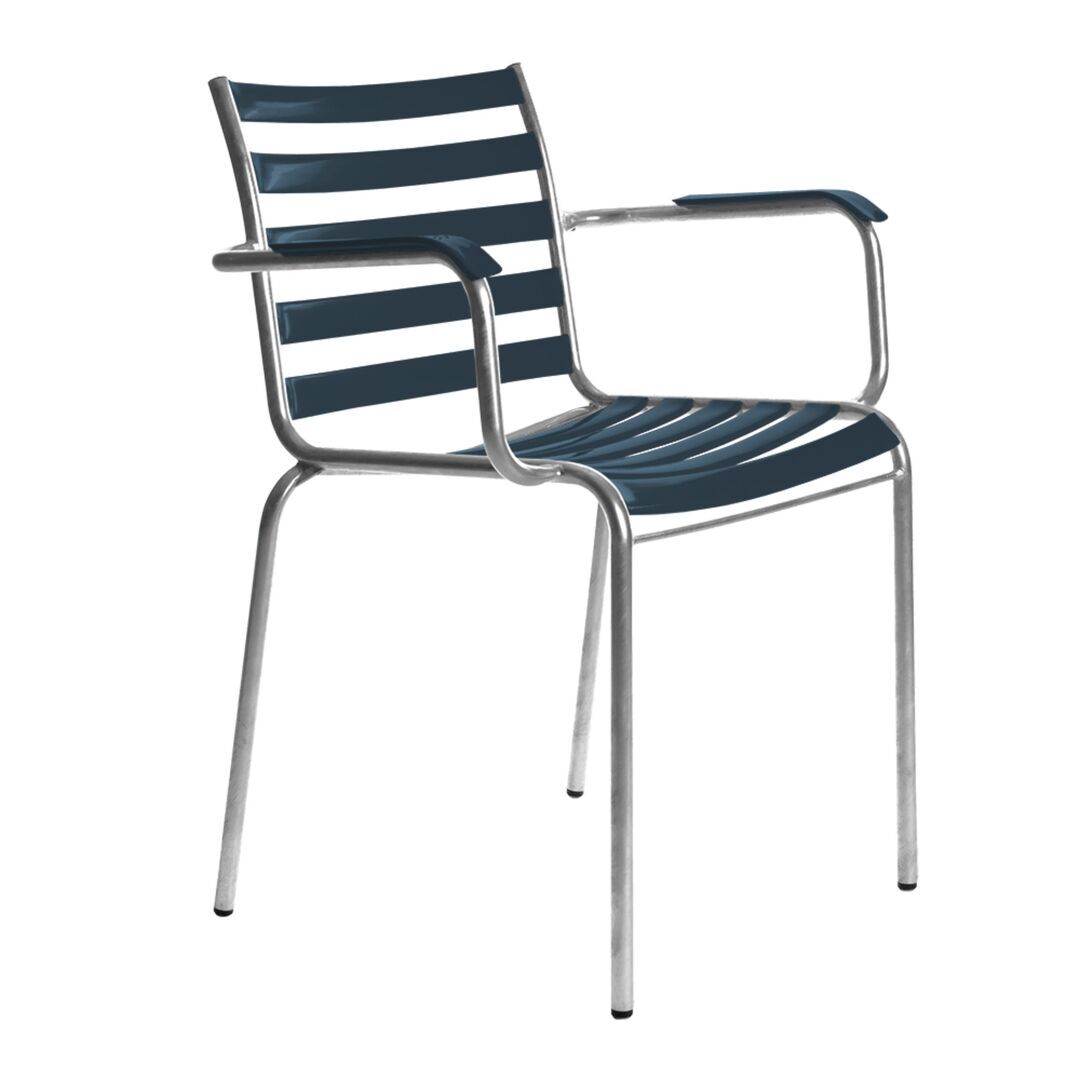 Manufakt Stuhlmodell 14/a mit Armlehnen von Bättig  Graublau - RAL 5008