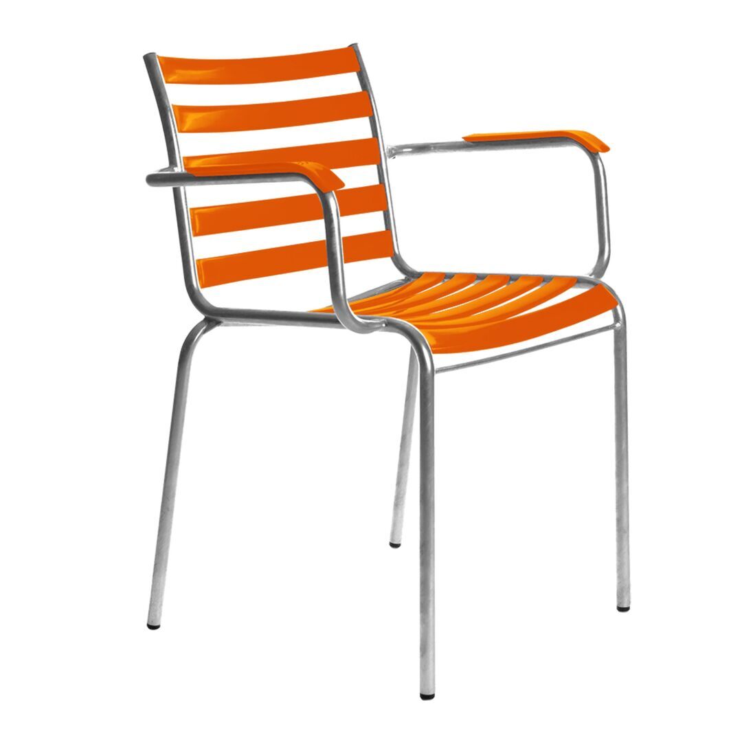 Manufakt Stuhlmodell 14/a mit Armlehnen von Bättig  Orange - RAL 2009