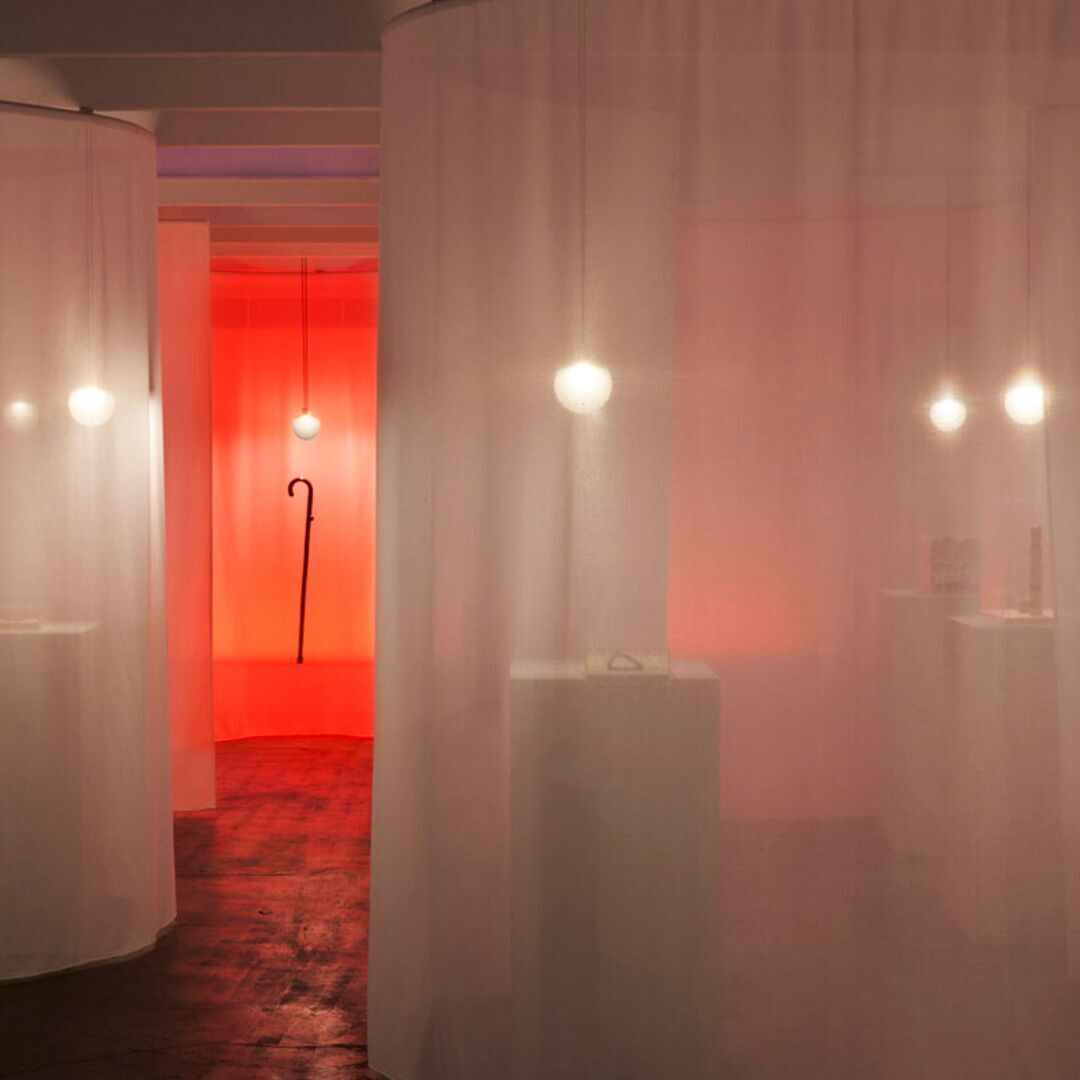 Santa & Cole Pendelleuchte Bijou von Santa & Cole Dali, Cremeweiss, S-3