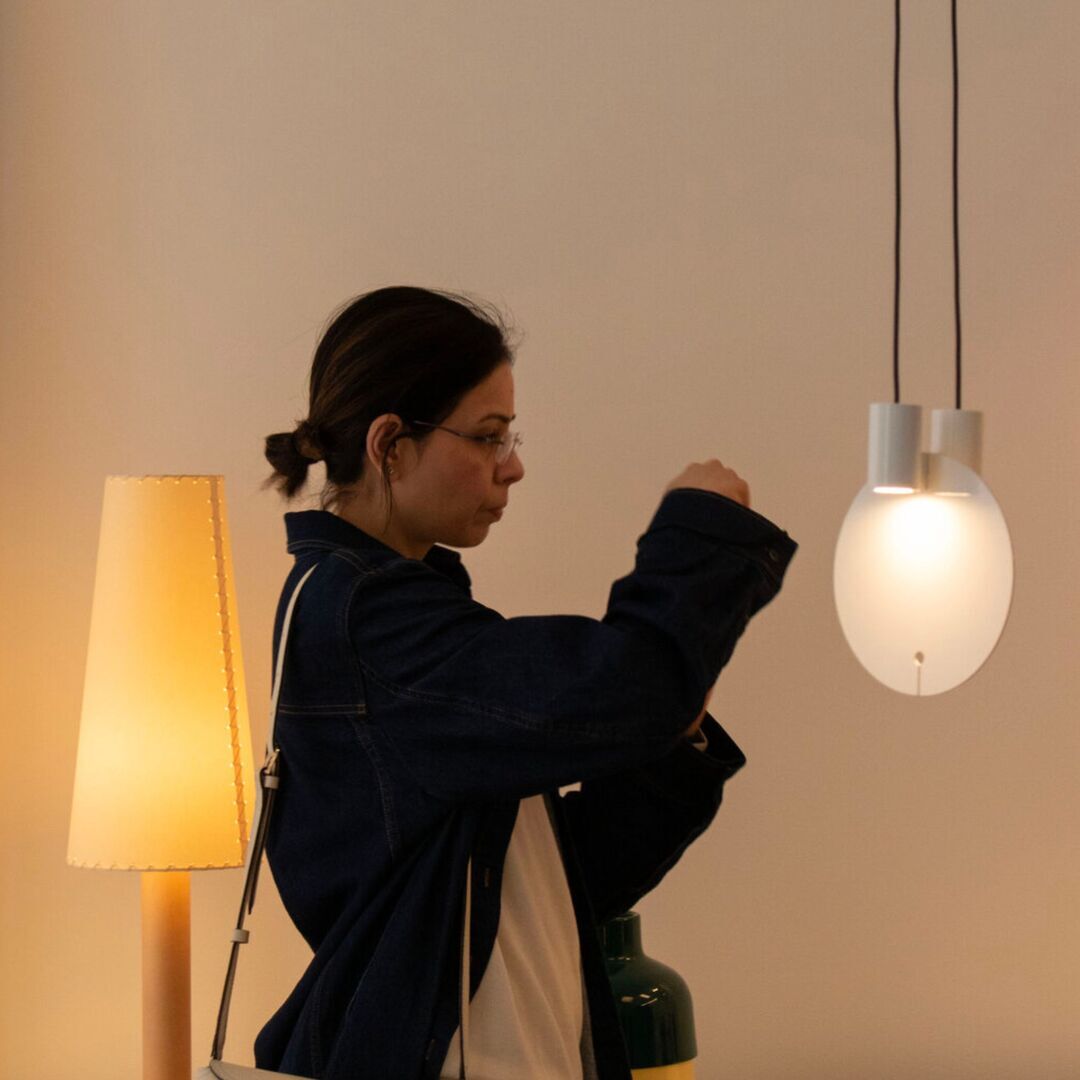 Santa & Cole Pendelleuchte Bijou von Santa & Cole Dali, Cremeweiss, S-4