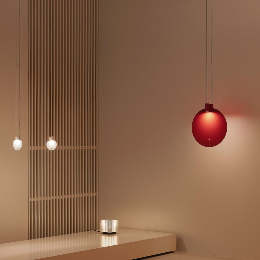 Santa & Cole Pendelleuchte Bijou von Santa & Cole 1-10V, Reines Rot, L-3