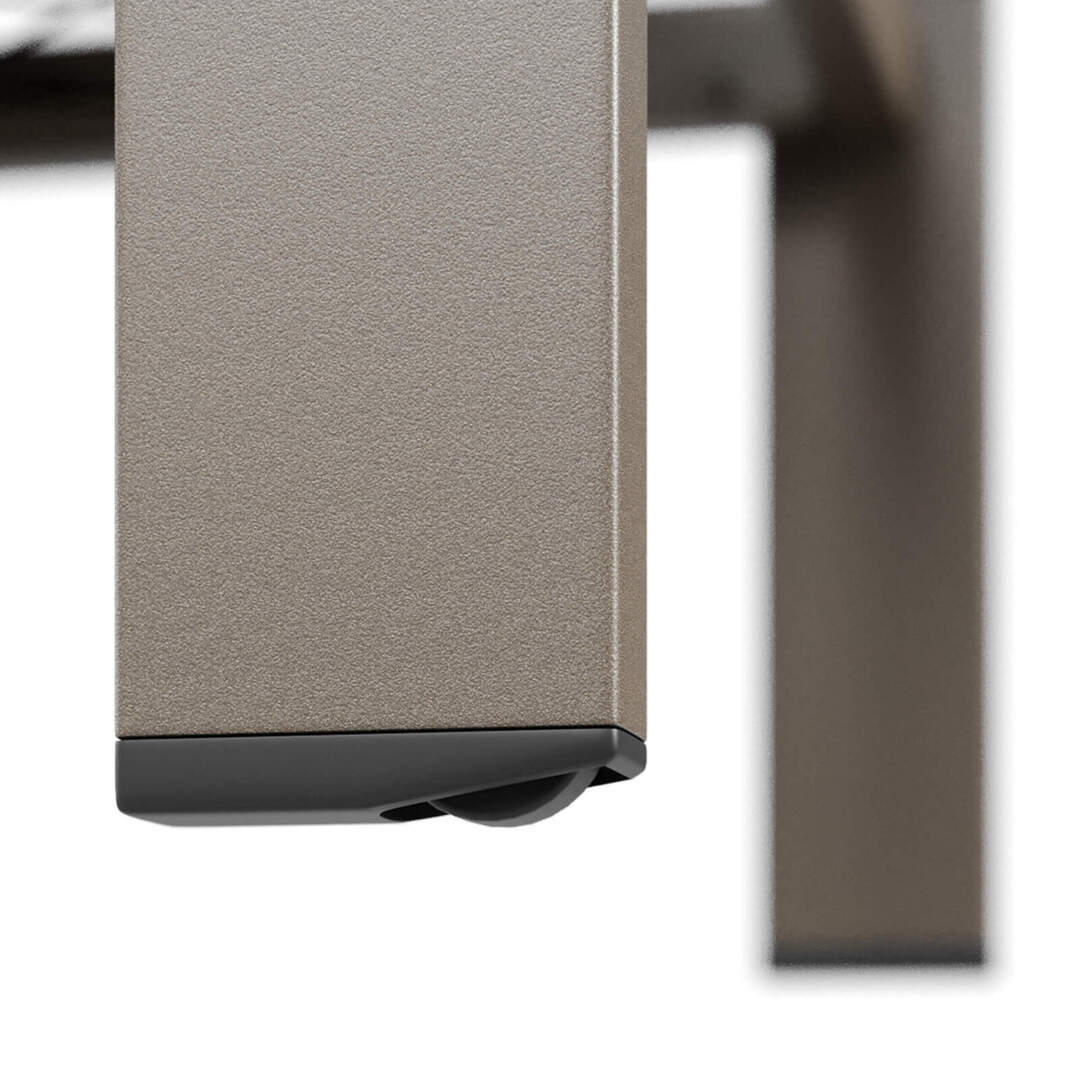 Shine Liege stapelbar mit verdeckten Rollen von Emu