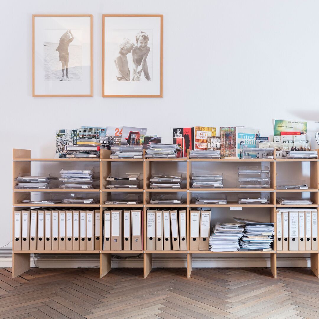 Nils Holger Moormann FNP - H: 103.2 cm - schmale Fächer - hoch MDF weiss, B: 209.2 cm