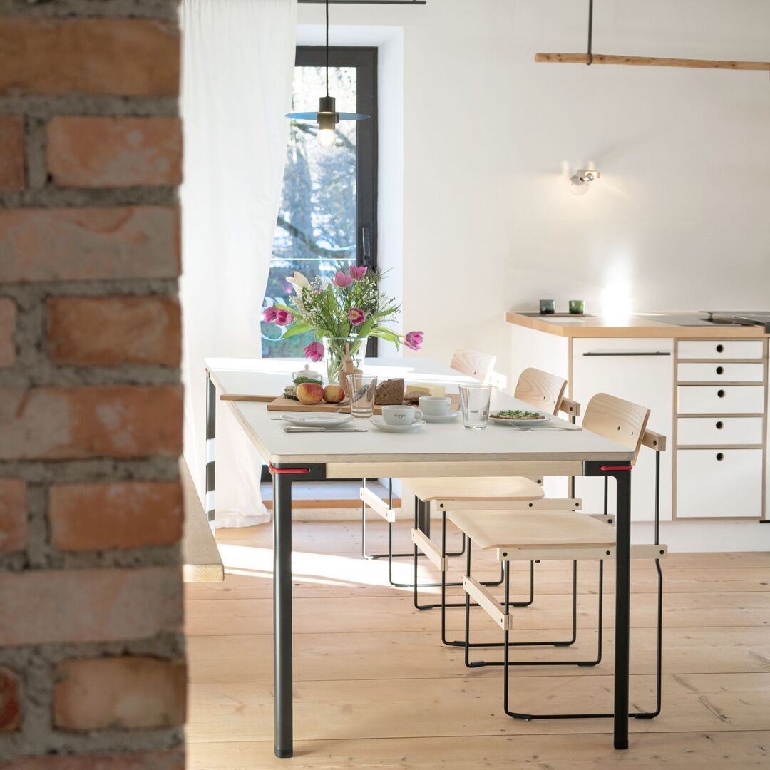 Tisch Seiltänzer Nils Holger Moormann