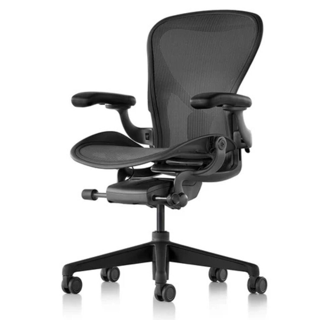 Herman CPH Bürostuhl Aeron von Herman Miller Onyx - Onyx, Grösse A - H: 978 mm / B: 655 mm / T: 407 mm , PostureFit & Neigungsbegrenzung und Vorwärtsneigung, Komplett Einstellbar Leder