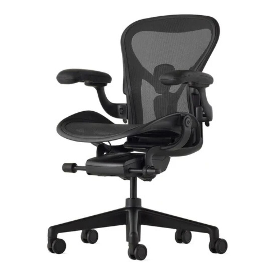 Herman CPH Bürostuhl Aeron von Herman Miller Onyx - Onyx, Grösse C - H: 1093 mm / B: 718 mm / T: 470 mm , PostureFit & Neigungsbegrenzung und Vorwärtsneigung, Komplett Einstellbar Leder