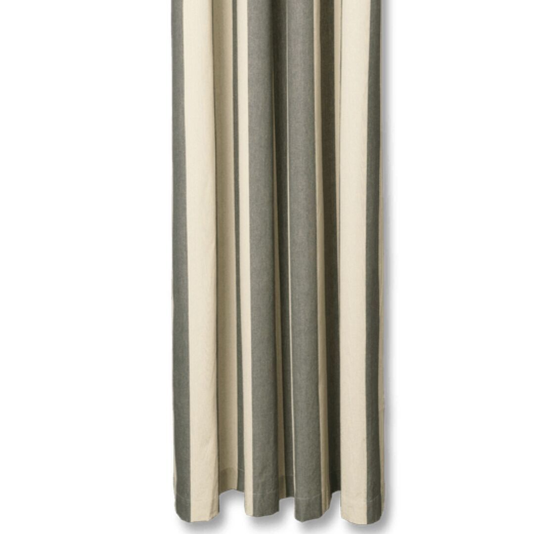 Ferm Living Duschvorhang Chambray von Ferm Living  Dark Lichen / Parchment