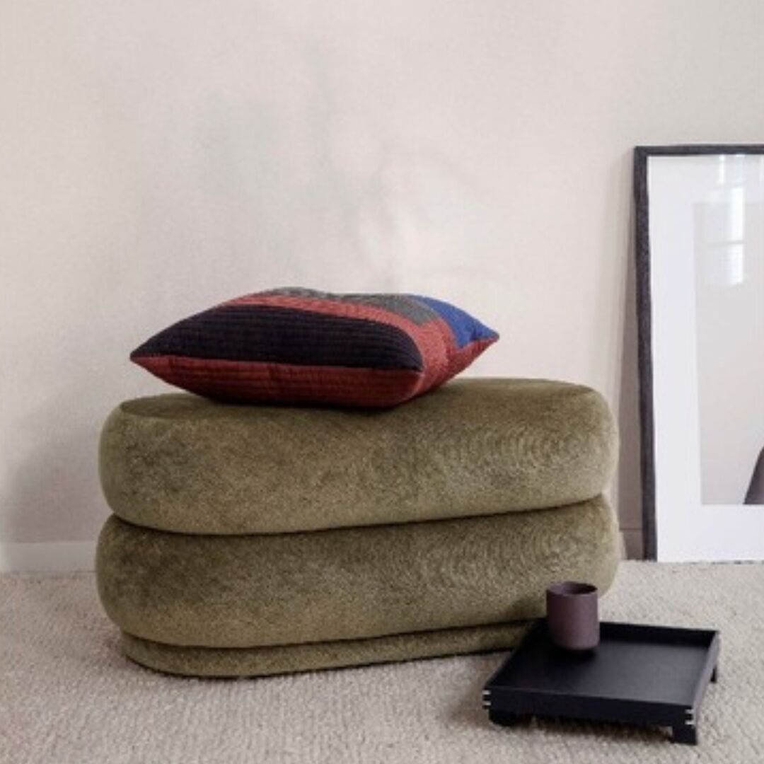 Ferm Living Pouf Oval von Ferm Living Forest 3 - Faded Velvet