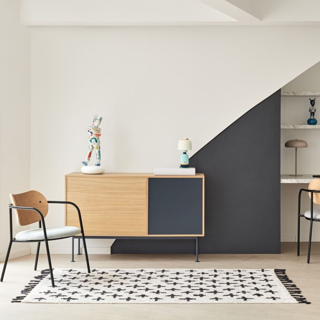 Teulat_Yoko_Sideboard_1D_Eiche_Anthrazit_Grau_Lifestyle
