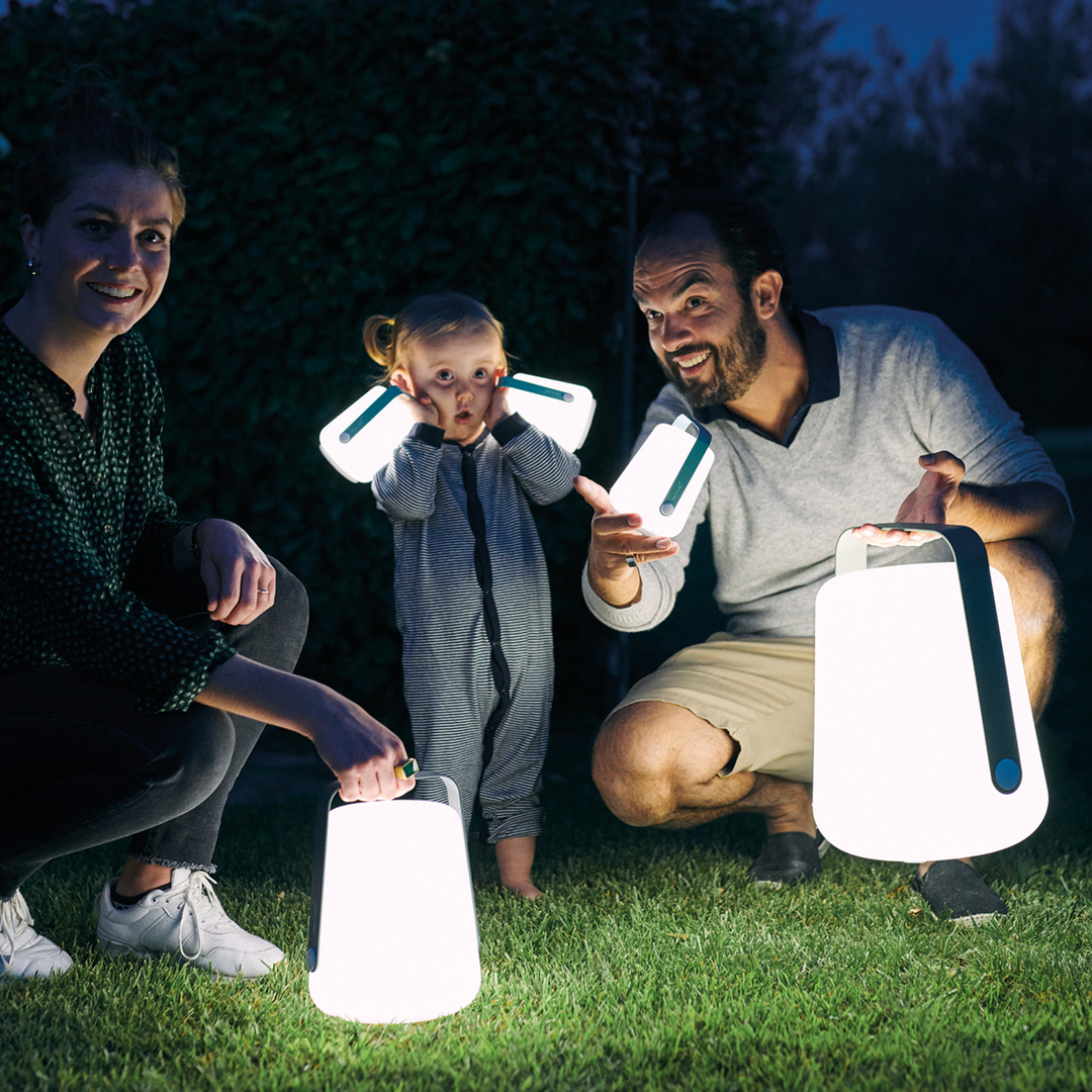 Fermob Fermob Aussenleuchte 'Balad'2 / Gross Maya Blau E1