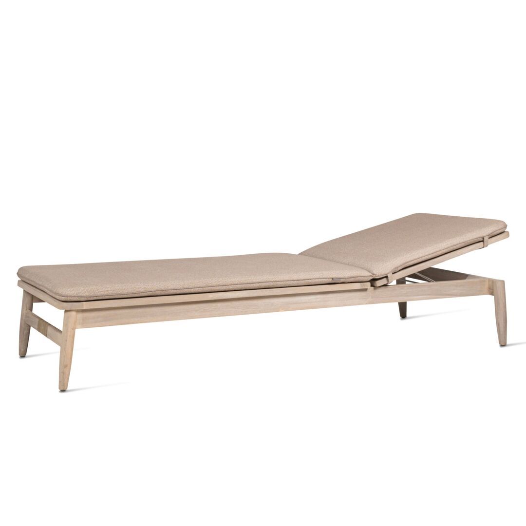 Vincent Sheppard Vincent Sheppard DAVID SUNLOUNGER - Sonnenliege GealtVincent Sheppard Vincent Sheppard DAVID SUNLOUNGER - Sonnenliege Gealtertes Teakholzertes Teakholz