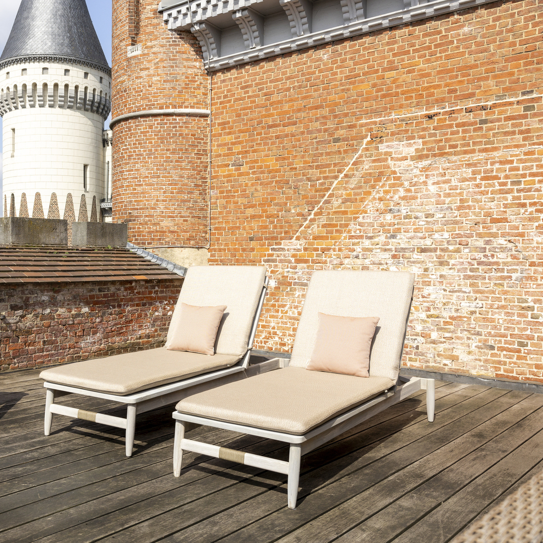 Vincent Sheppard Vincent Sheppard DAVID SUNLOUNGER - Sonnenliege Gealtertes Teakholz