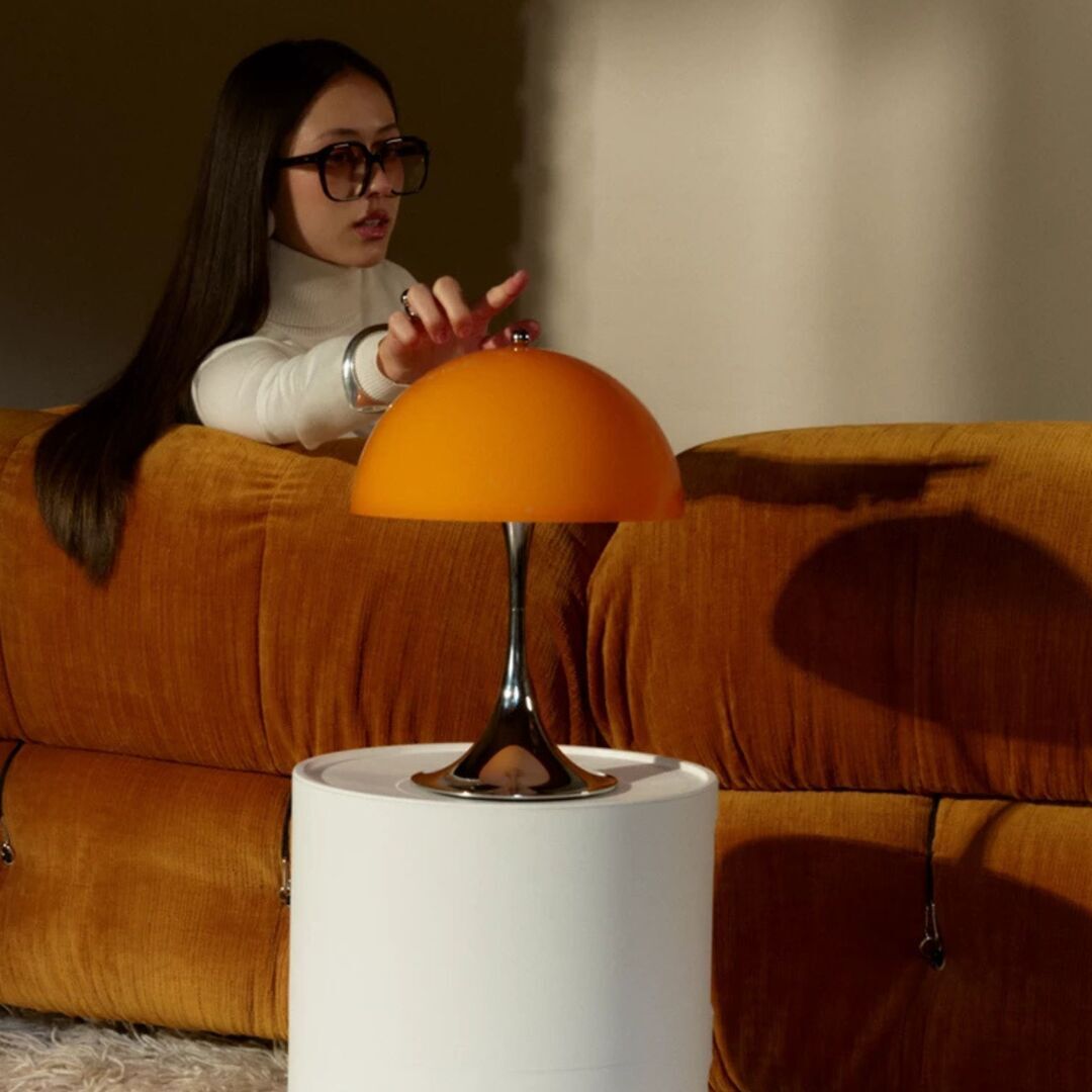 Louis Poulsen Tischleuchte Panthella 250 Portable Lamp Originals V3 von Louis Poulsen Orange-1