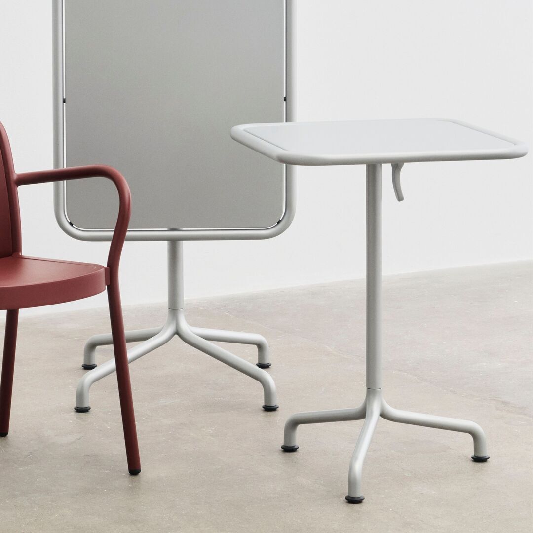 HAY Living Quadratischer Gartentisch Deville von Hay