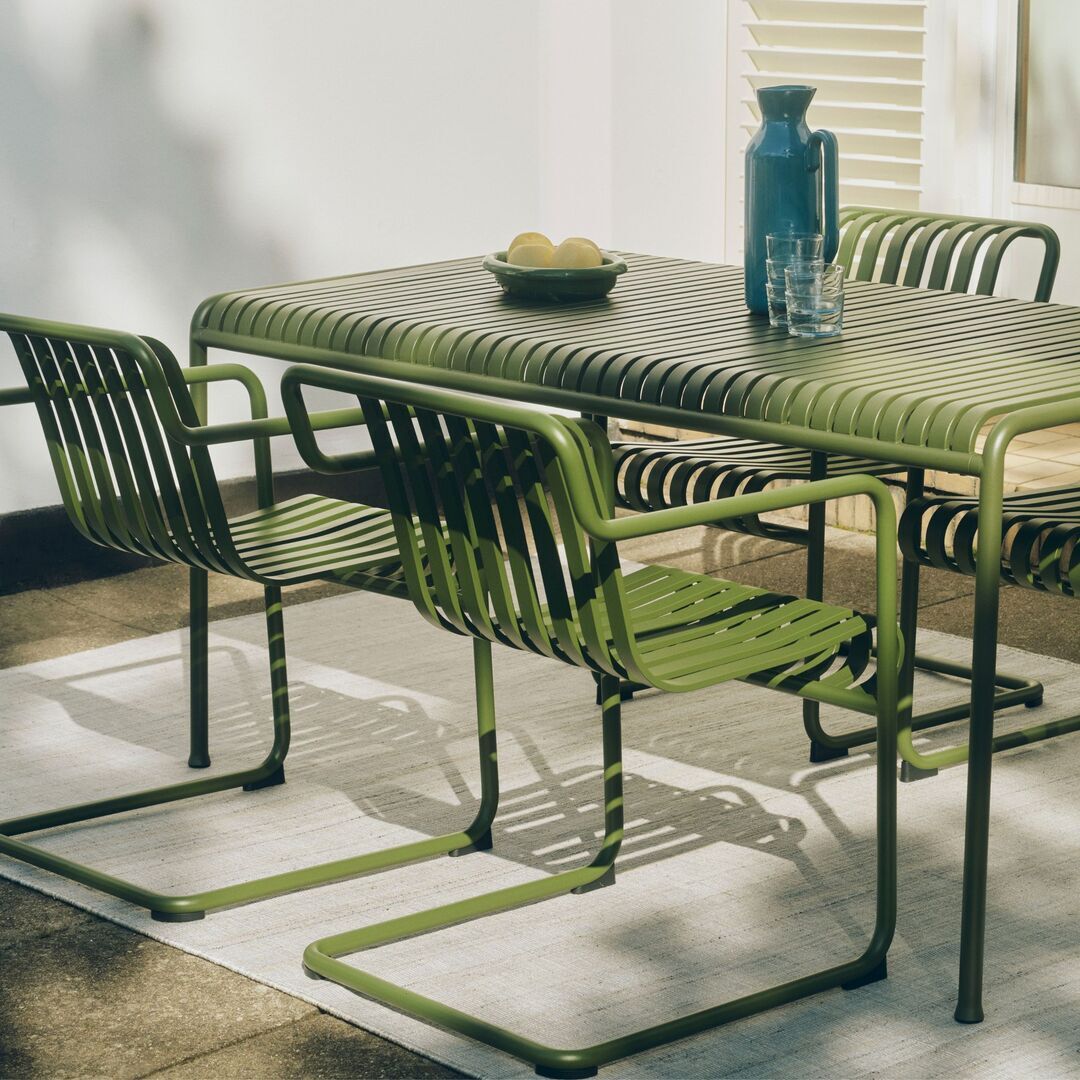 Outdoor-Dining Armlehnstuhl Palissade Cantilever 4er Set von Hay