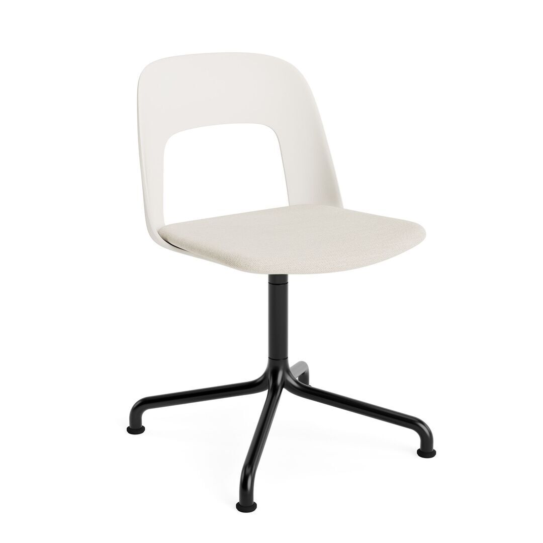 HAY Living Stuhl Layout 153 von Hay Cream White / Mode - 011, Schwarz pulverbeschichtet Aluminium