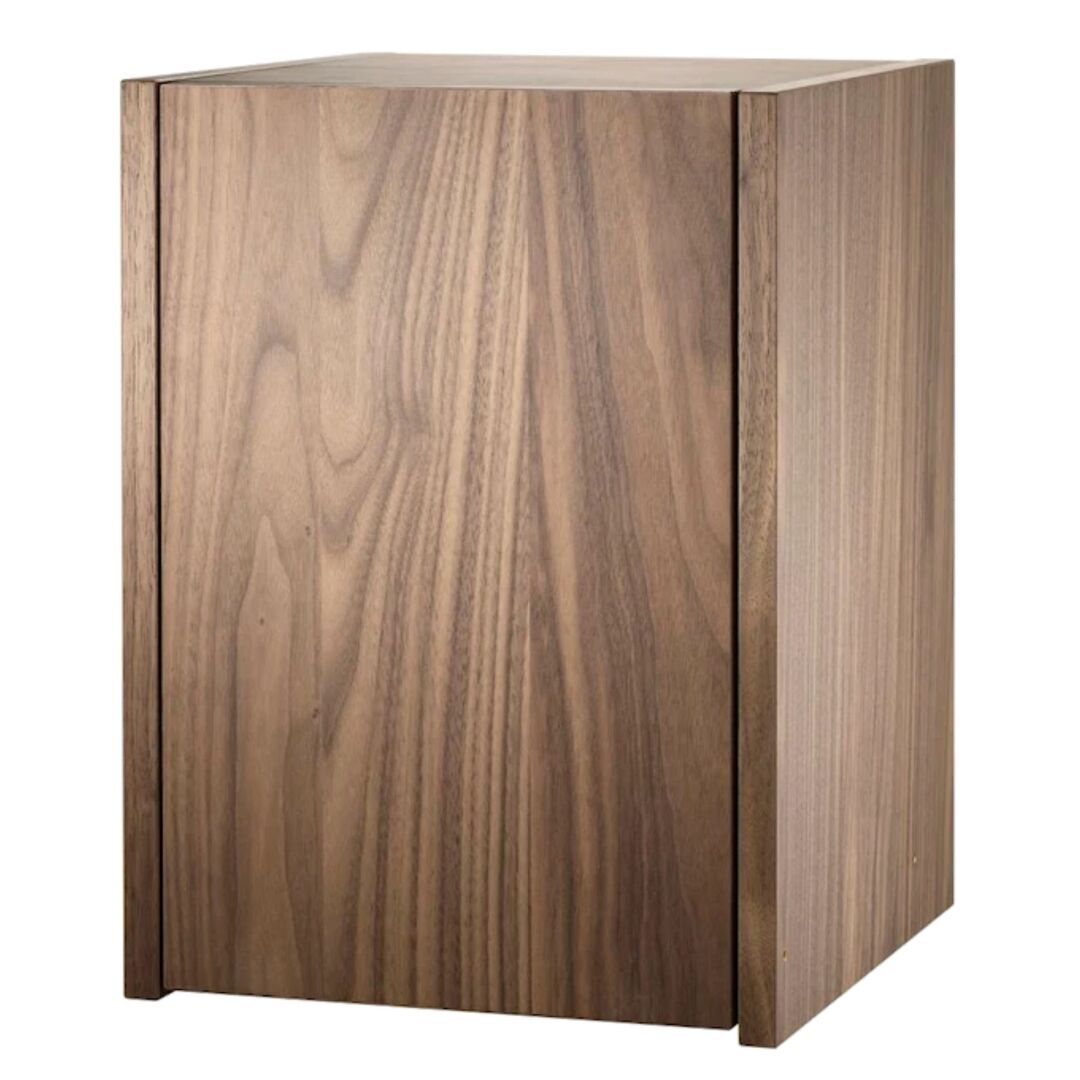 String Furniture String Furniture  Kleiner Schrank B 28 x T 30 x H 38 cm Walnuss