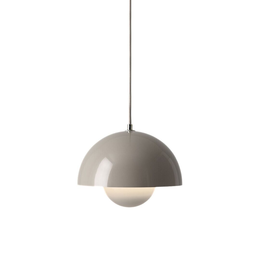 &Tradition Pendelleuchte Flowerpot VP10 von &Tradition Grey Beige