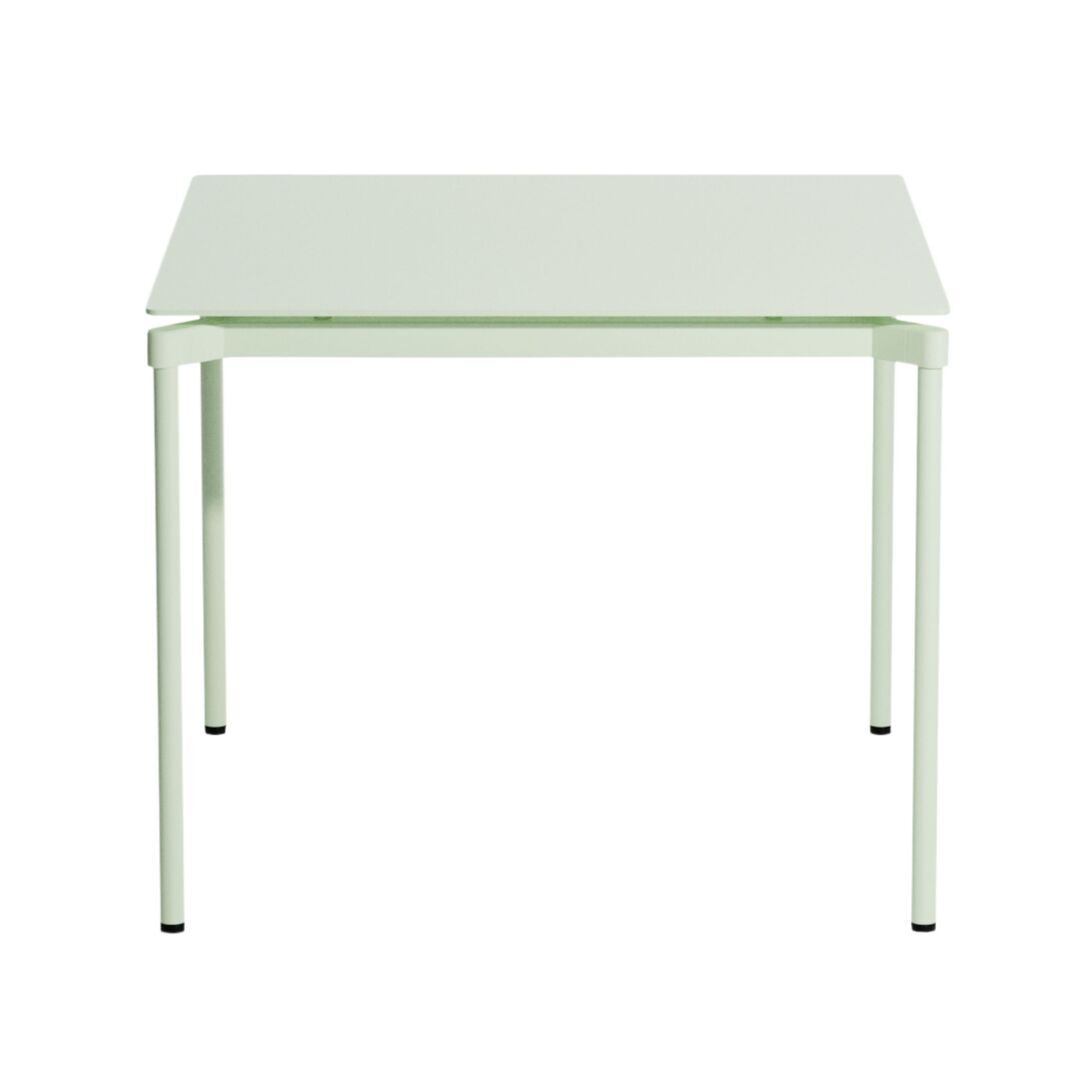 Petite Friture Quadratischer Tisch Fromme von Petite Friture  Pastel green