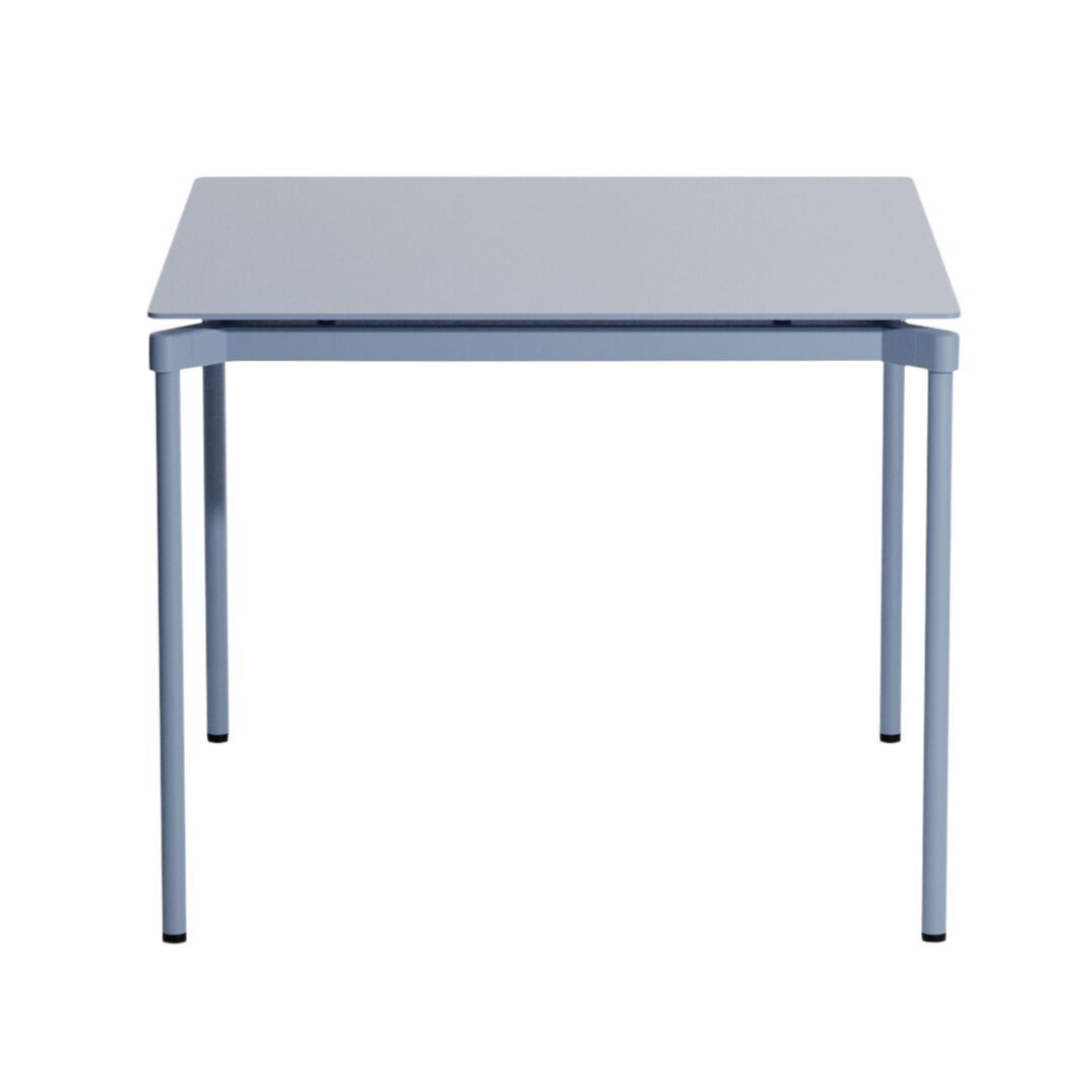 Petite Friture Quadratischer Tisch Fromme von Petite Friture  Pigeon Blue