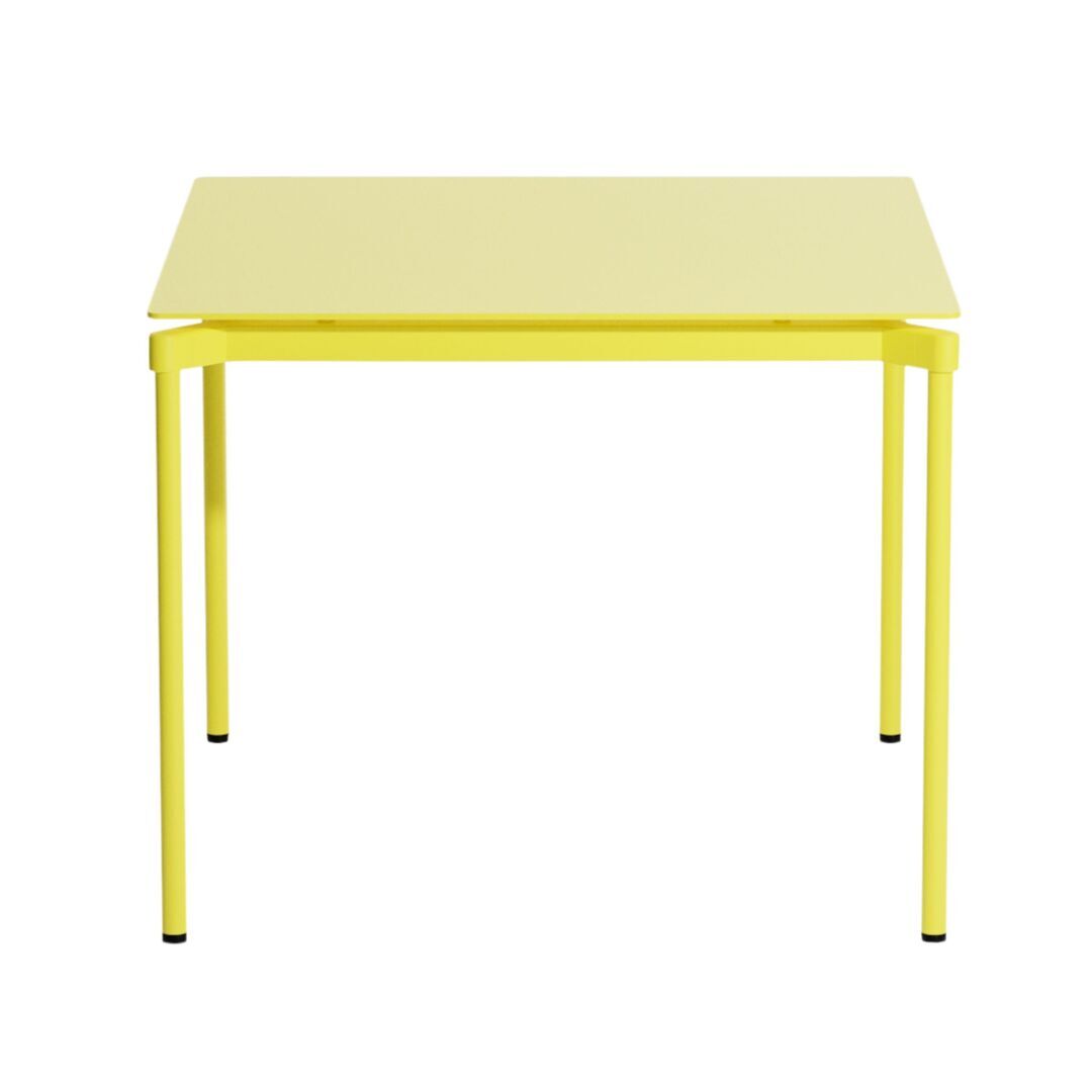 Petite Friture Quadratischer Tisch Fromme von Petite Friture  Yellow