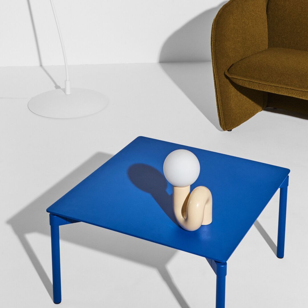 Petite Friture Couchtisch Fromme von Petite Friture  Blue-1