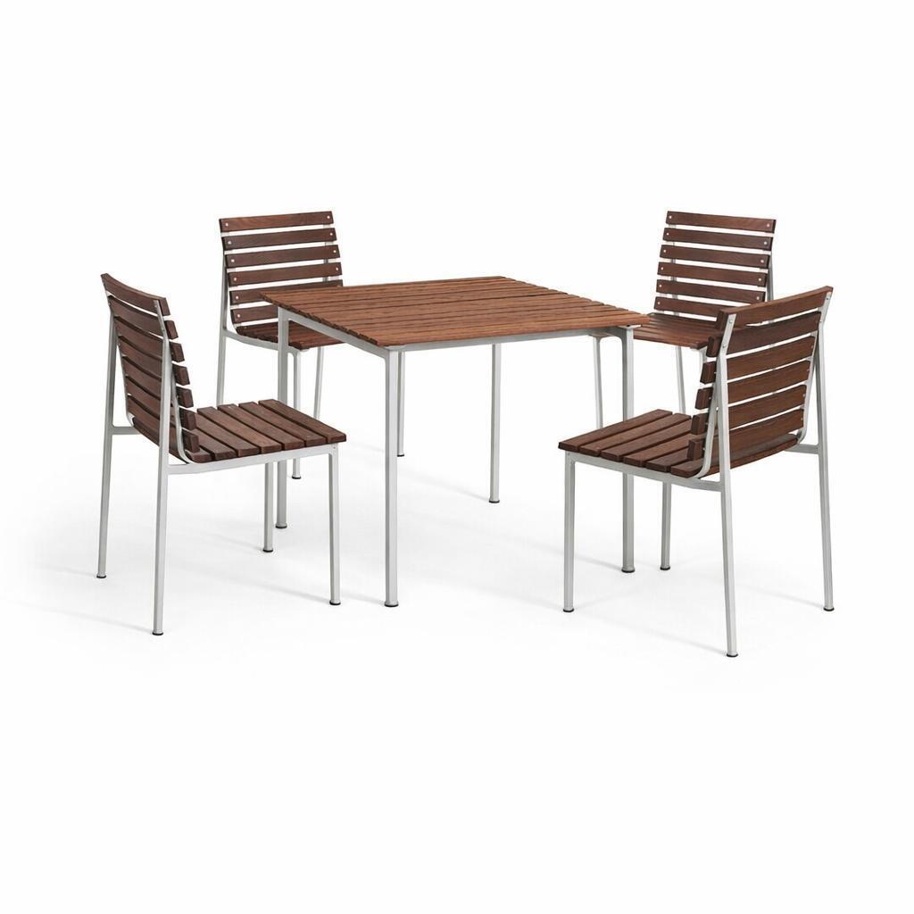 Traverse im Dining Set mit Gartentisch 75x83cm und Stühlen - 4 Personen von Hay