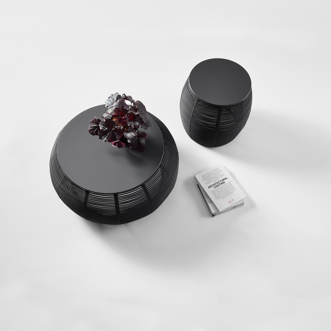 Vincent Sheppard Vincent Sheppard Ivo Side Table SchwarzVincent Sheppard Vincent Sheppard Ivo Side Table Schwarz