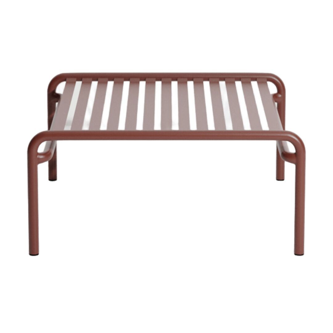 Petite Friture Kleiner Couchtisch Week-End von Petite Friture Brown red