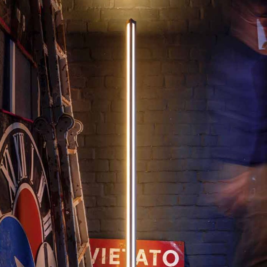 Foscarini Stehleuchte Chiaroscura von Foscarini Dark red-2