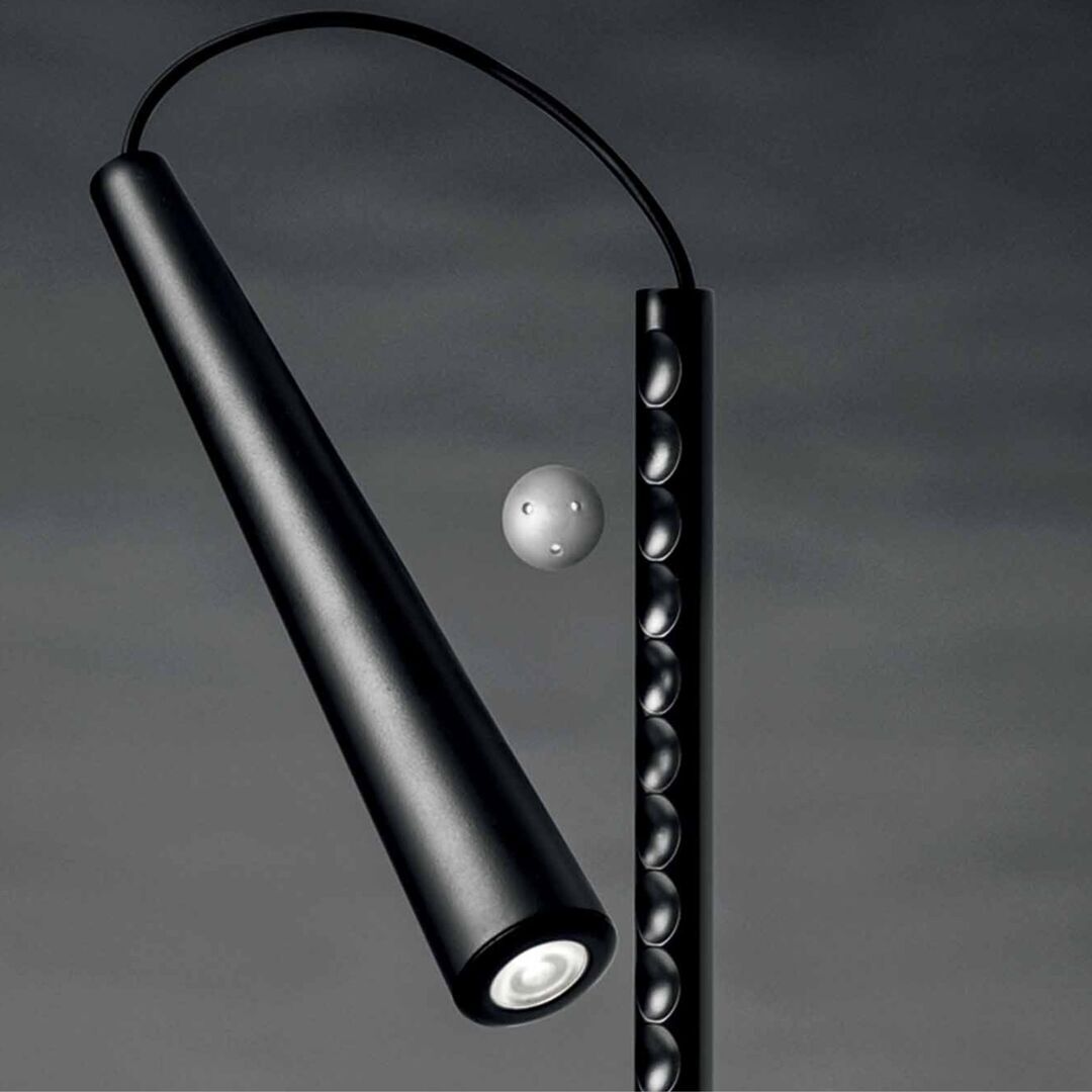 Foscarini Stehleuchte Magneto von Foscarini Schwarz-1