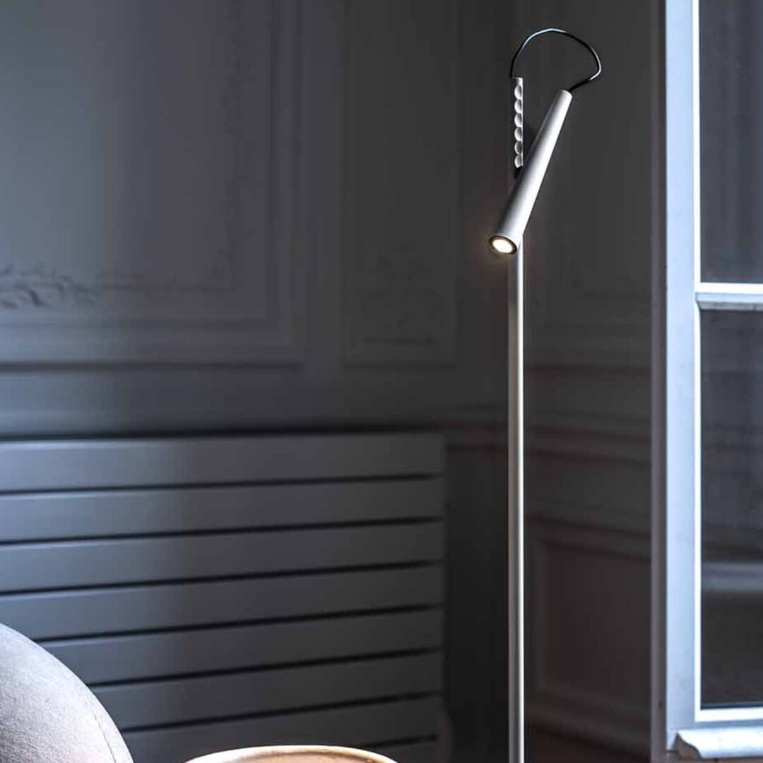 Foscarini Stehleuchte Magneto von Foscarini Weiss-2