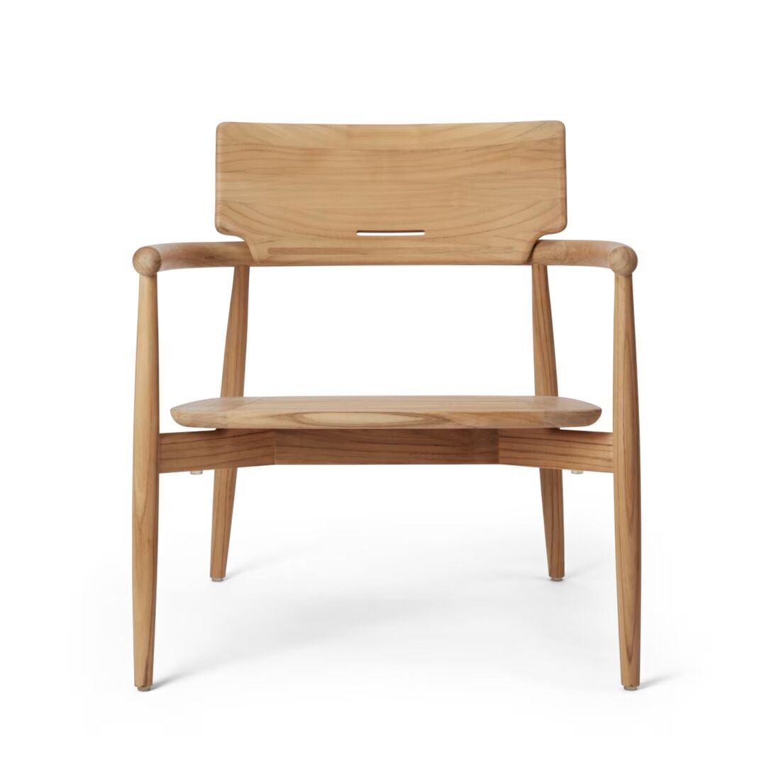 Carl_Hansen_Son_E018_Lounge_Chair_Teak_Untreated_Front