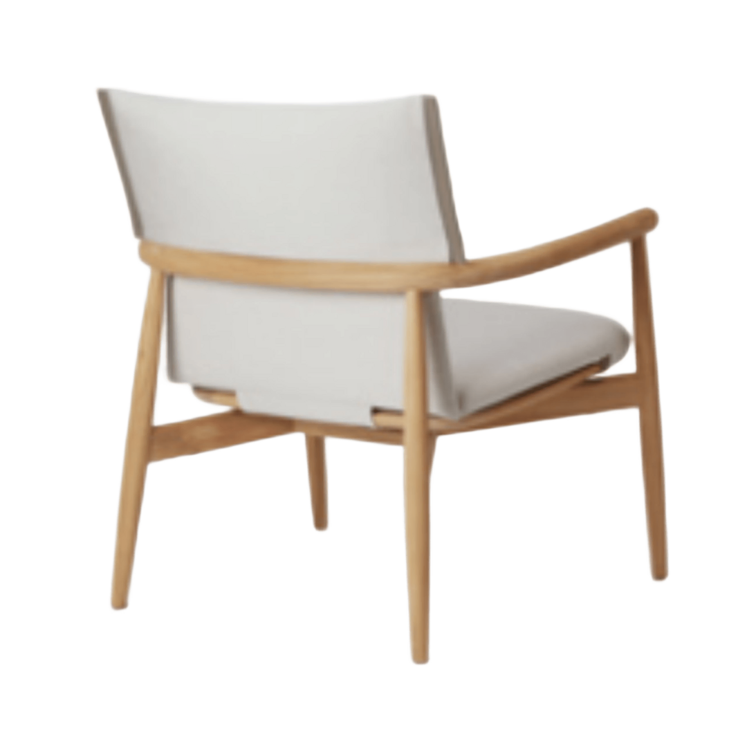 Carl_Hansen_Son_E018_Lounge_Chair_Teak_Untreated_mit_Sitzkissen_Life_Beige_Oat