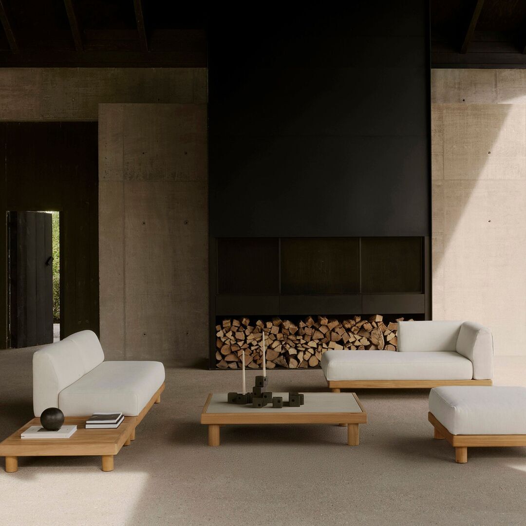 Ethnicraft_Monocle_Couchtisch_fur_Draussen_rechteckig_Beyon_Hellgrau_10410_Lifestyle