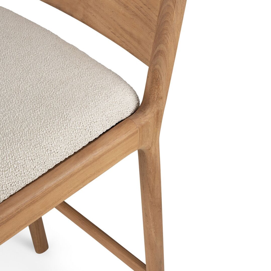 Ethnicraft_Barhocker_fur_Draussen_Jack_mit_Sitzkissen_Natural_10425_Details_2