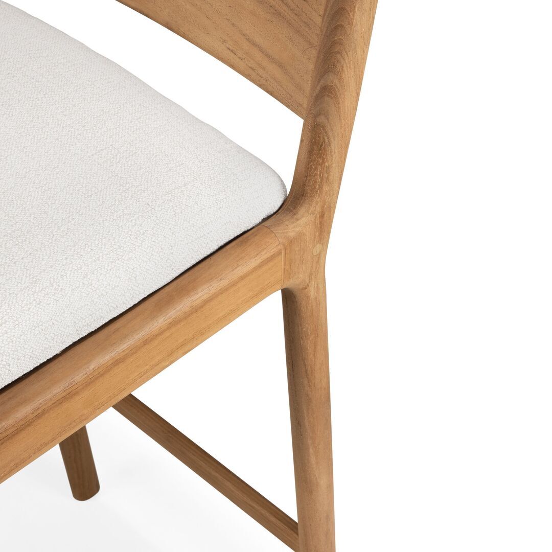 Ethnicraft_Barhocker_fur_Draussen_Jack_mit_Sitzkissen_off_White_10426_Details_1