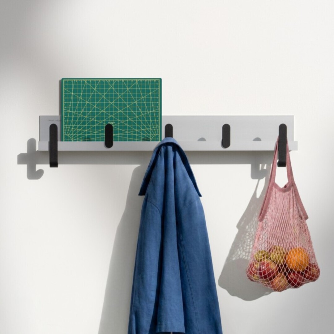 Thut  Garderobe 125 L: 58 cm, Aluminium eloxiert