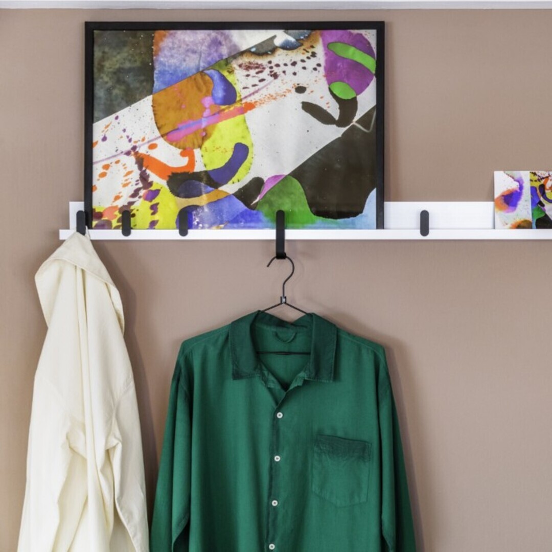 Thut  Garderobe 125 L: 58 cm, Aluminium eloxiert