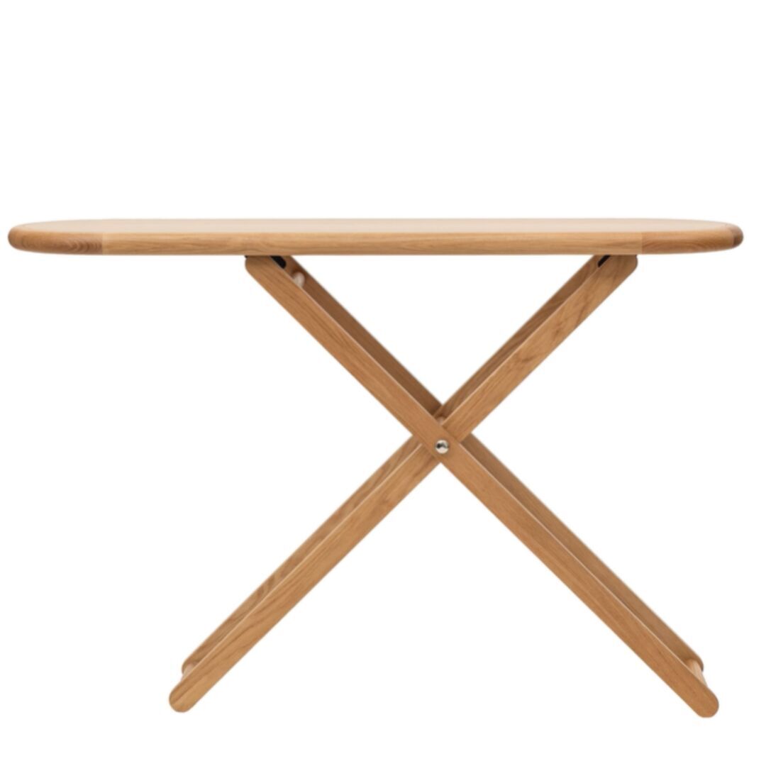 Design House Stockholm Furniture Tisch Cinderella von Design House Stockholm Eiche