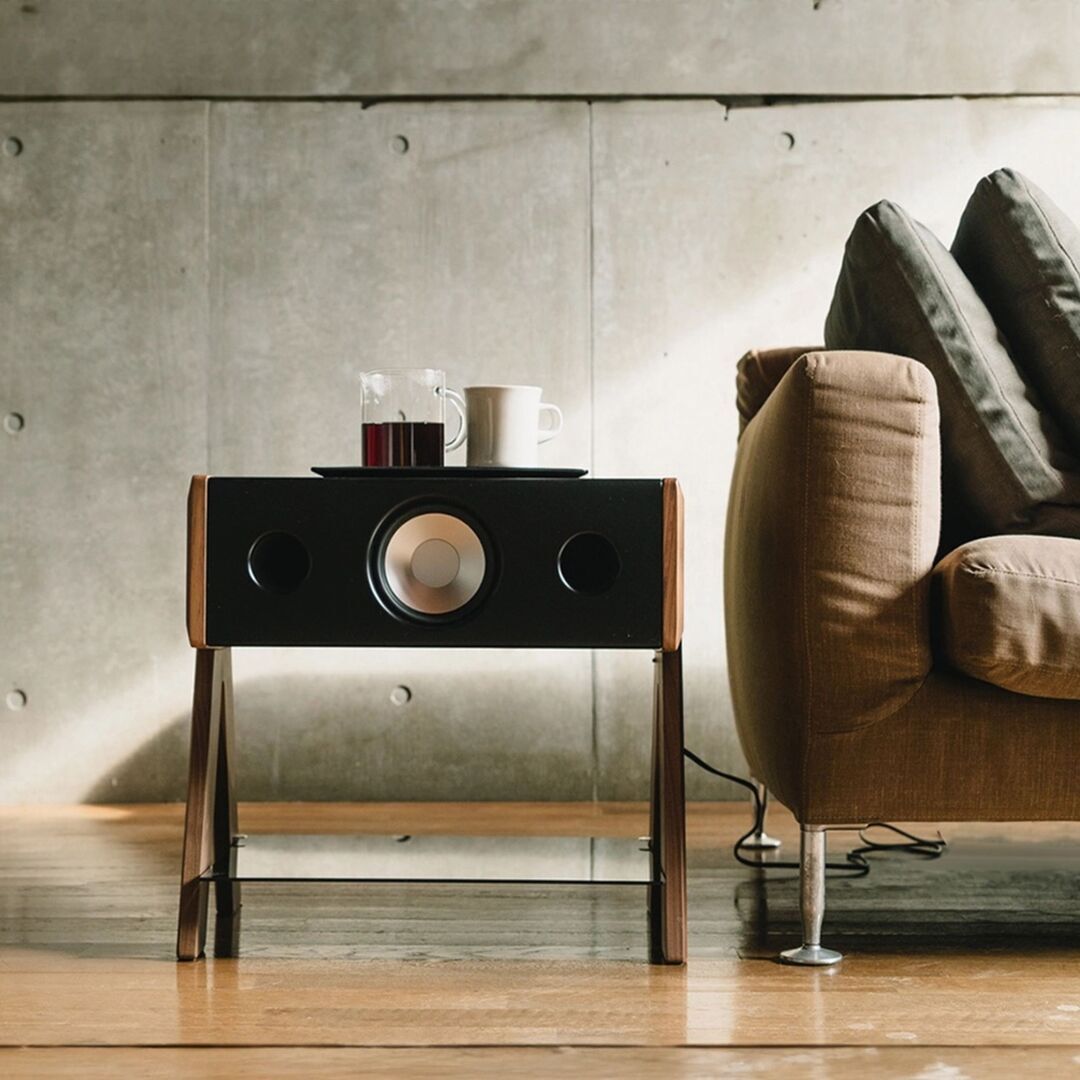 Cube Leather & Wood Soundsystem von La Boite Concept