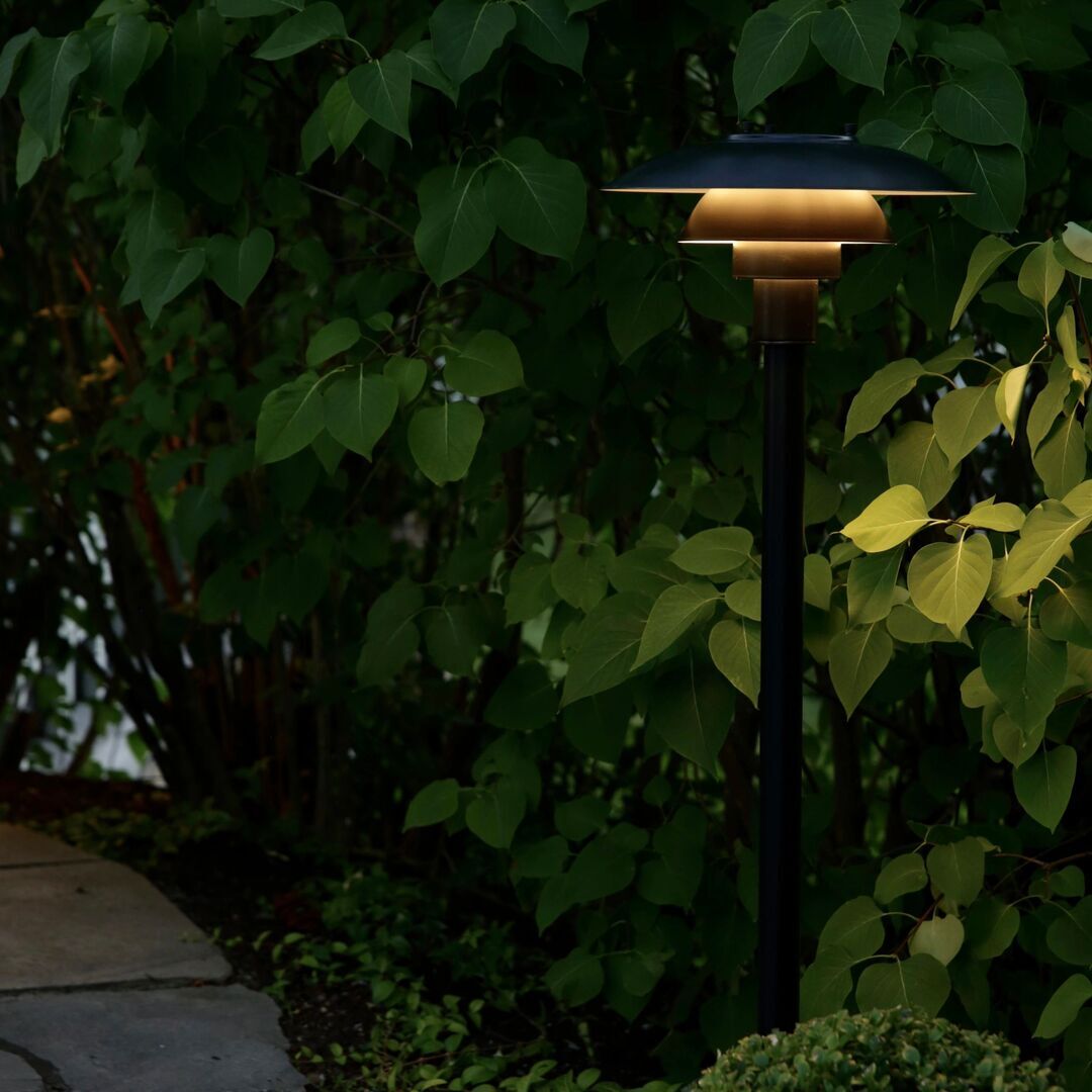 Louis Poulsen  Stehleuchte PH 3-2½ Bollard von Louis Polsen Schwarz, H: 126 cm-1