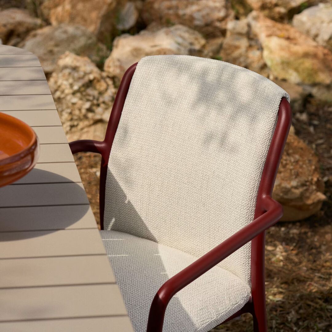 Kave Home Stapelbarer Outdoor Stuhl Linosa von Kave Home Rot